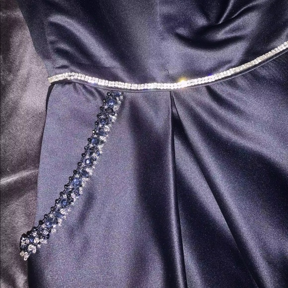Grad/bridesmaid dress - Picture 3 of 5